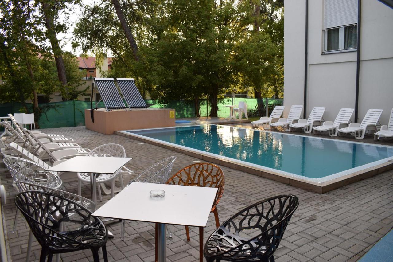 Lido Riviera, Relux Apartman Balatonlelle Eksteriør billede